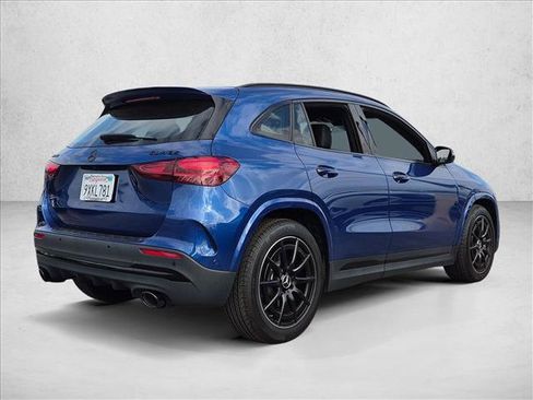 Used 2025 Mercedes-Benz GLA 35 AMG 4MATIC image 5