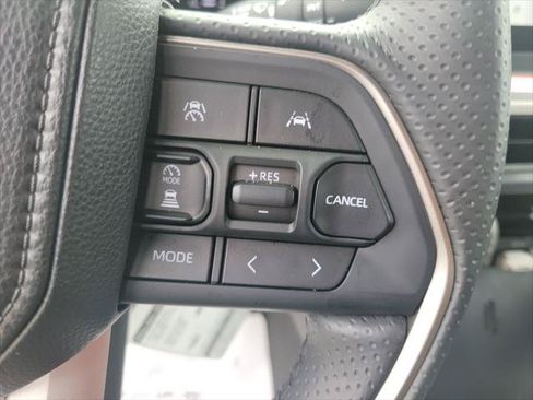 Certified 2026 Toyota 4Runner SR5 RWD image 28