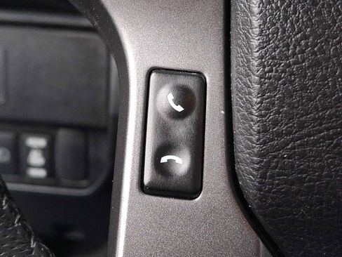 Used 2021 Toyota Tacoma TRD Off-Road image 16