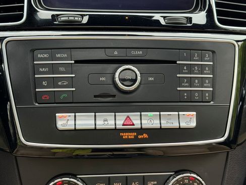 Used 2018 Mercedes-Benz GLS 450 4MATIC image 26