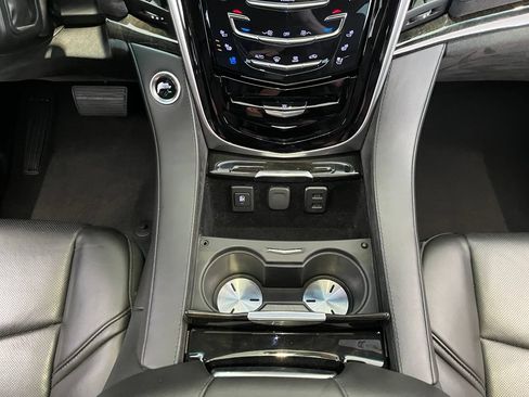 Used 2019 Cadillac Escalade Platinum AWD/4WD image 37