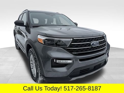 Used 2023 Ford Explorer XLT w/ Equipment Group 202A image 1