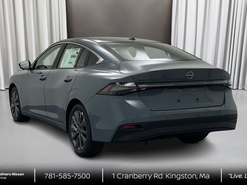 New 2026 Nissan Sentra SL w/ Floor Mat Package FWD image 7