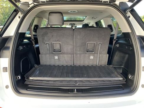 Used 2022 Jeep Grand Cherokee L Limited image 13