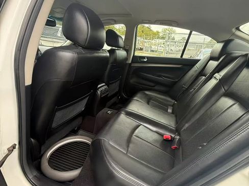 Used 2012 INFINITI G37 x Sedan w/ Premium Pkg image 14