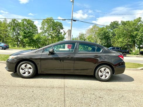Used 2013 Honda Civic LX image 8