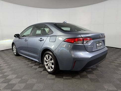 Used 2026 Toyota Corolla LE FWD image 8