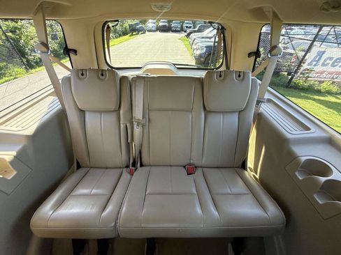 Used 2014 Ford Expedition EL XLT w/ Equipment Group 202A image 20