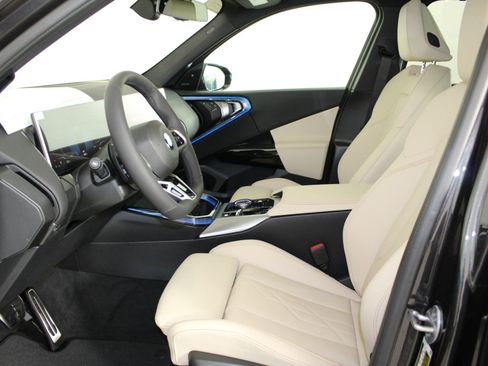 New 2026 BMW X3 xDrive30 w/ Premium Package image 24