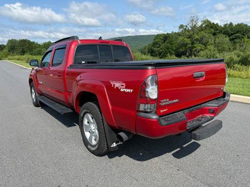 Used 2012 Toyota Tacoma 4x4 Double Cab w/ TRD Sport Pkg image 6