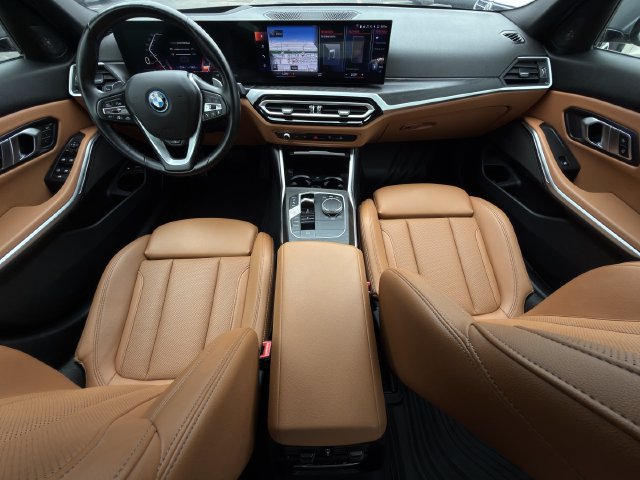 Used 2023 BMW 330e xDrive AWD/4WD image 12