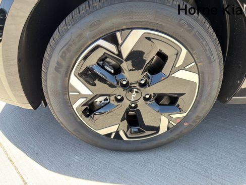 New 2026 Kia Niro Wave FWD image 8