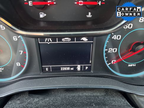 Used 2017 Chevrolet Cruze LS FWD image 6