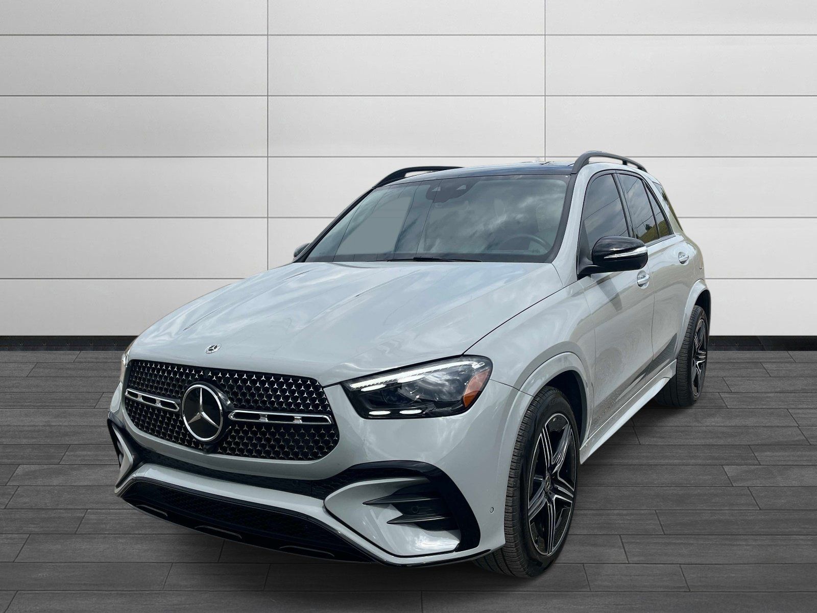 Certified 2024 Mercedes-Benz GLE 450e 4MATIC image 7