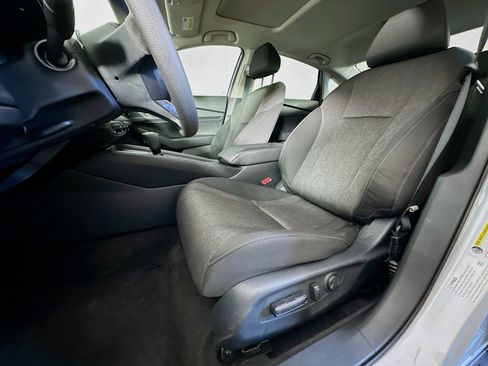 Used 2025 Honda Accord SE image 13