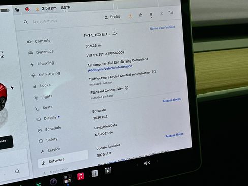 Used 2023 Tesla Model 3 Standard Range RWD image 18
