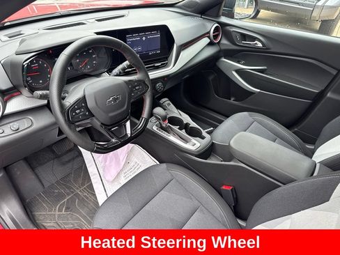 Used 2026 Chevrolet Trax RS w/ Sunroof Package FWD image 6