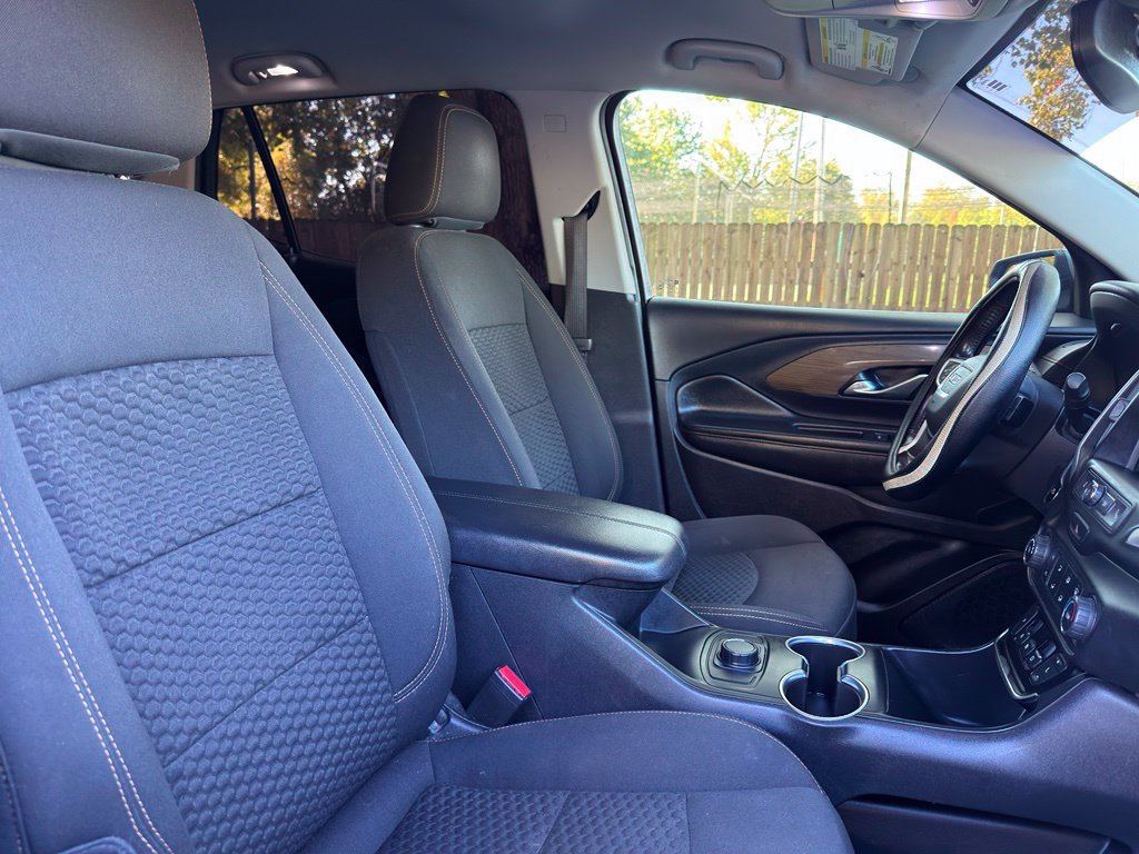 Used 2020 GMC Terrain SLE FWD image 34