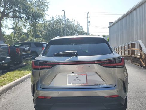 Used 2022 Lexus NX 350h AWD w/ Vision Package image 13