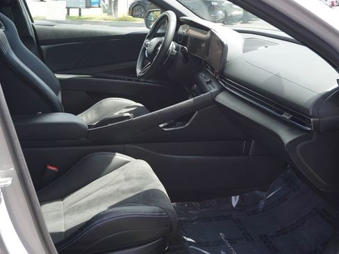 Used 2024 Hyundai Elantra N image 13