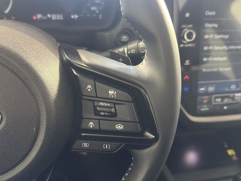 Certified 2025 Subaru Forester Premium image 18