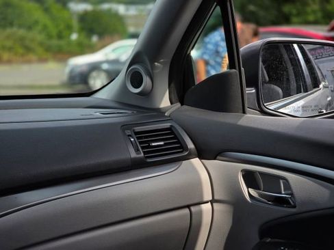 Used 2017 Honda Ridgeline RTL-T image 21