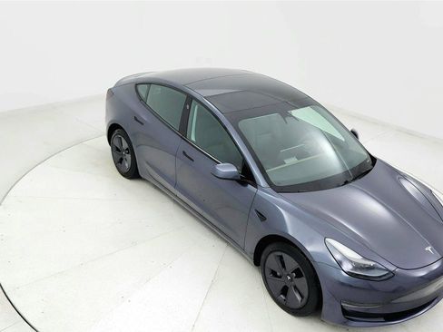 Used 2023 Tesla Model 3 Standard Range RWD image 19