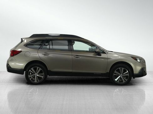 Used 2019 Subaru Outback 2.5i Limited image 7