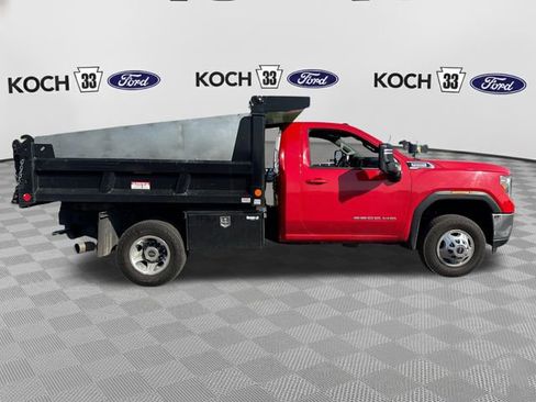 Used 2022 GMC Sierra 3500 SLE w/ SLE Convenience Package AWD/4WD image 9