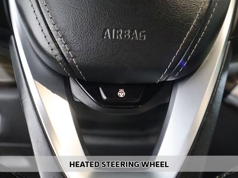 Used 2023 BMW X5 xDrive40i AWD/4WD image 8