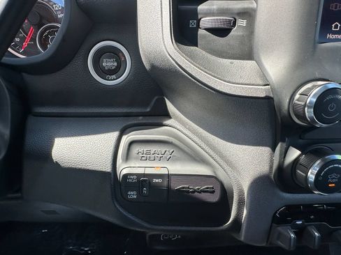 Certified 2024 RAM 2500 Tradesman w/ Chrome Appearance Group AWD/4WD image 26