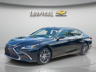 Used 2025 Lexus ES 350 w/ Premium Package