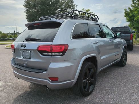 Used 2015 Jeep Grand Cherokee Altitude AWD/4WD image 6