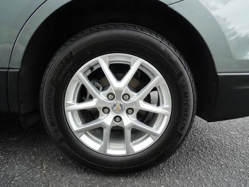 Used 2024 Chevrolet Equinox LT w/ LPO, Floor Liner Package FWD image 41