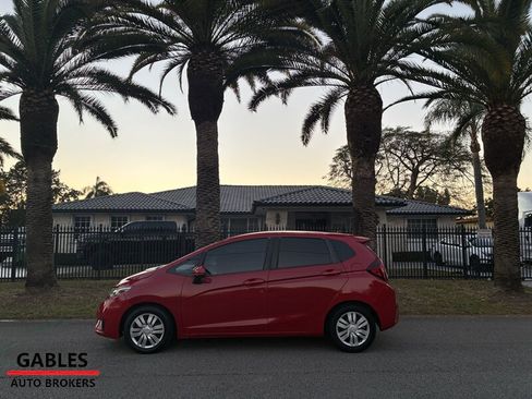 Used 2016 Honda Fit LX image 4