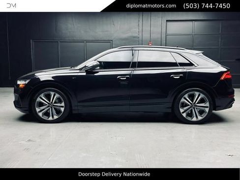 Used 2021 Audi Q8 Prestige AWD/4WD image 4