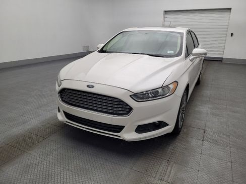Used 2016 Ford Fusion SE w/ Equipment Group 202A image 15