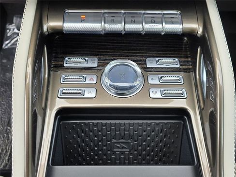 New 2026 Lincoln Nautilus Black Label AWD/4WD image 17