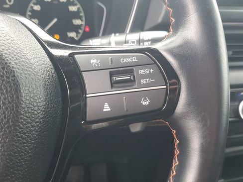 Used 2023 Honda Pilot TrailSport image 35