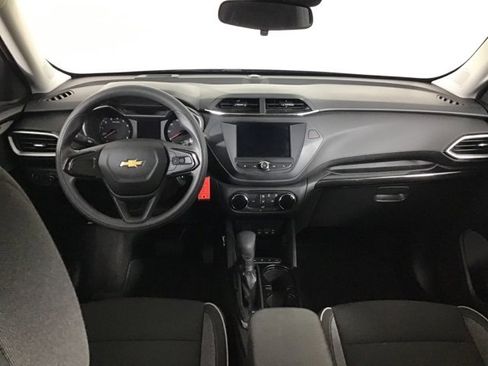 Used 2022 Chevrolet TrailBlazer LS image 13