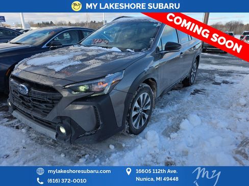 Used 2023 Subaru Outback Limited XT image 3