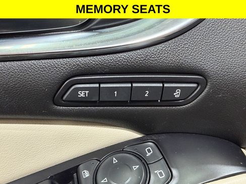 Used 2021 Buick Enclave Premium w/ Surround and Sites Package AWD/4WD image 3