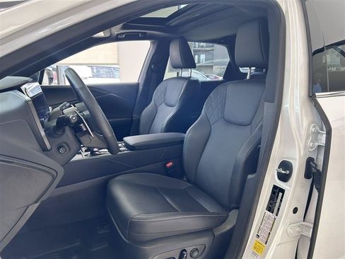 Used 2025 Lexus RX 350h w/ Convenience Package AWD/4WD image 12
