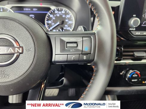 Used 2025 Nissan Pathfinder Rock Creek AWD/4WD image 24