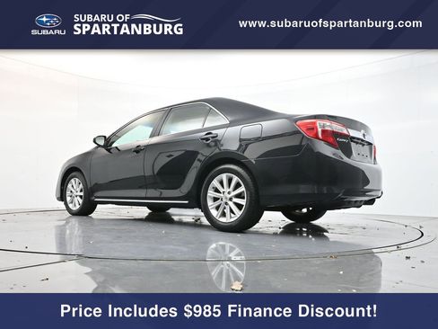 Used 2013 Toyota Camry XLE image 31