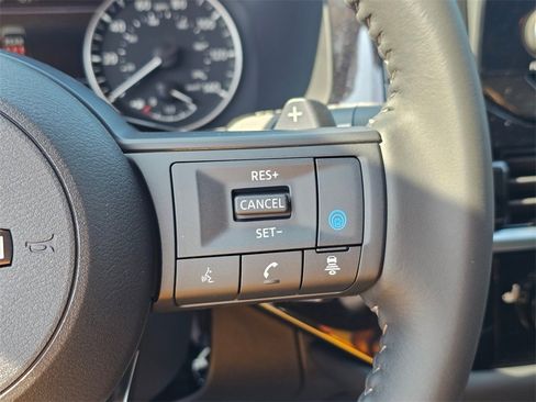 New 2025 Nissan Pathfinder SV image 35