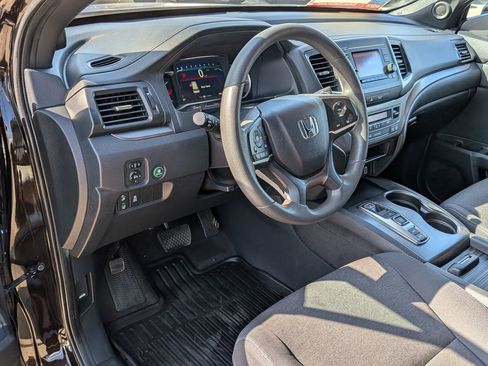 Used 2019 Honda Passport Sport image 13