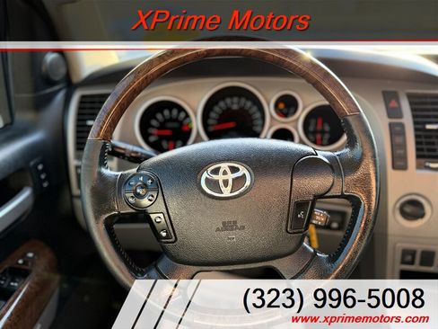 Used 2012 Toyota Tundra Limited w/ Platinum Pkg AWD/4WD image 18