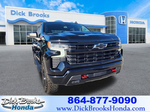 Used 2024 Chevrolet Silverado 1500 LT Trail Boss image 1