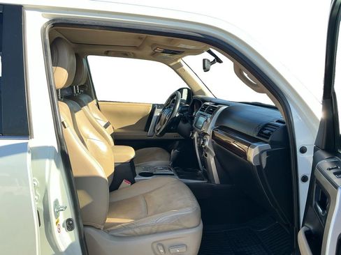 Used 2016 Toyota 4Runner Limited image 22